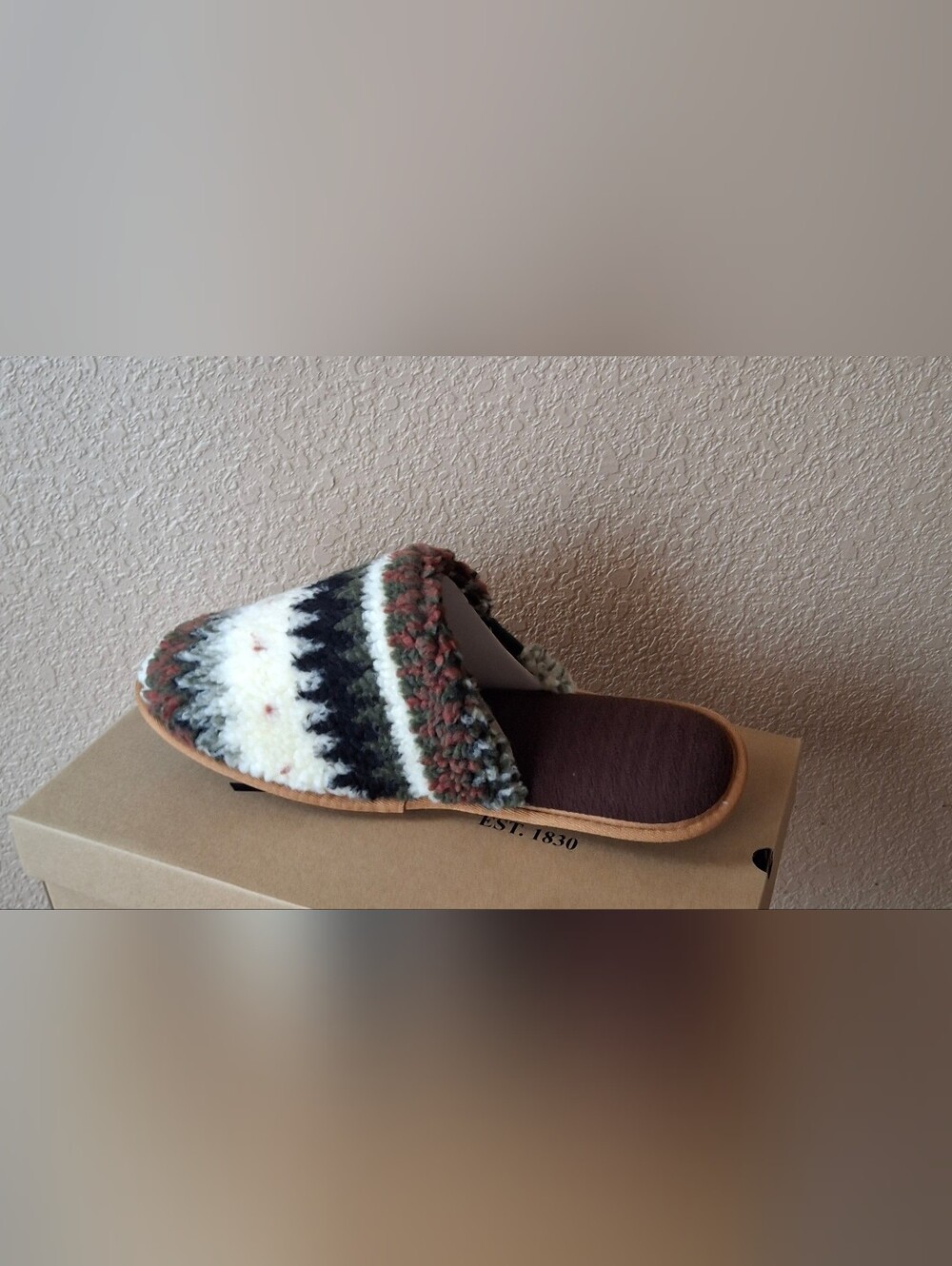 Woolrich Knit Slip-On Mule in Brown, White & Green Pattern Nwb Sz 11